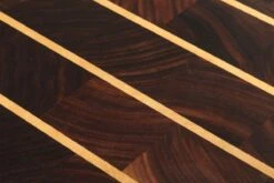 Eden Planche à Découper Faite à La Main, Noyer Américain Avec Rayures, 37x36 Cm -Leatherman Soldes EQP004 3736 03 eden snijplank eqp004 3736 d3