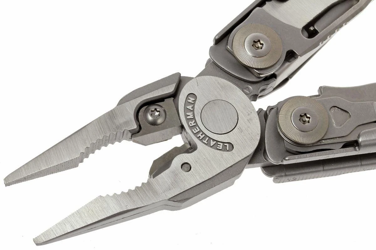 Leatherman Surge Pince Multifonction, étui En Nylon 4 Leatherman Surge Pince Multifonction, étui En Nylon – Image 2