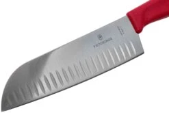 Victorinox SwissClassic 6.8521.17B Santoku Avec Alvéoles 17 Cm, Rouge -Leatherman Soldes VT6 8521 17B 03 victorinox
